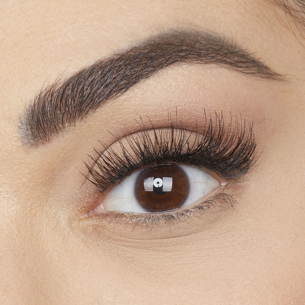 Huda Beauty Eazy Lash - Harmony #17