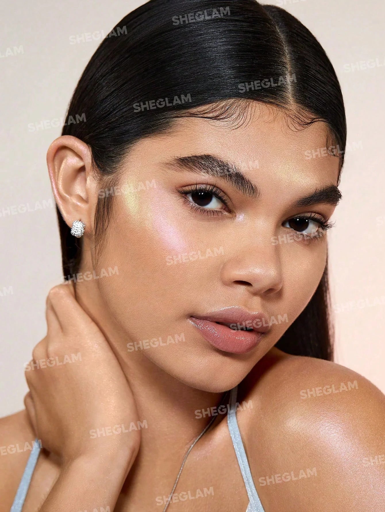 Sheglam Chroma-Glow Bloom Liquid Highlighter