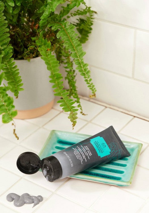 The Body Shop Himalayan Charcoal Purifying Clay Wash