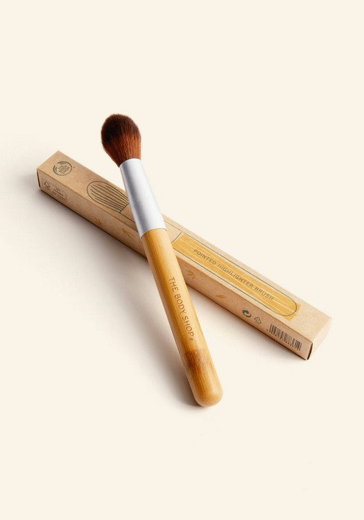 The Body Shop Pointed Highlighter Brush