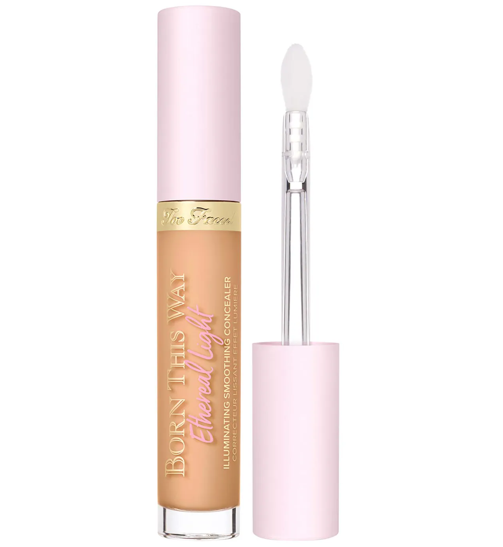 Too Faced Born This Way Ethereal Light Illuminating Smoothing Concealer