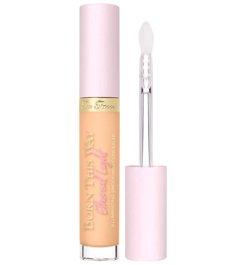 Too Faced Born This Way Ethereal Light Illuminating Smoothing Concealer