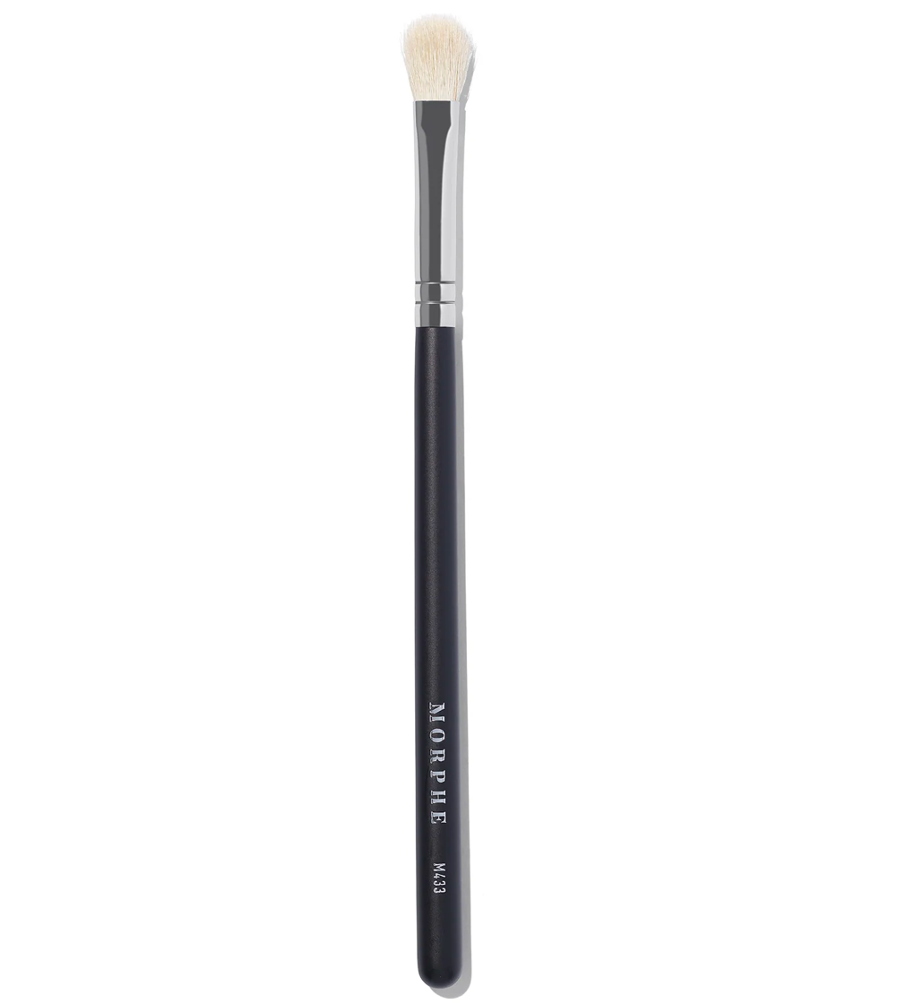 Morphe M433 Firm Blending Fluff Eyeshadow Brush