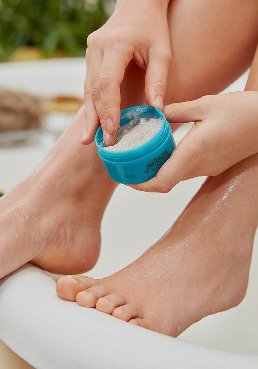 The Body Shop Peppermint Reviving Pumice Foot Scrub