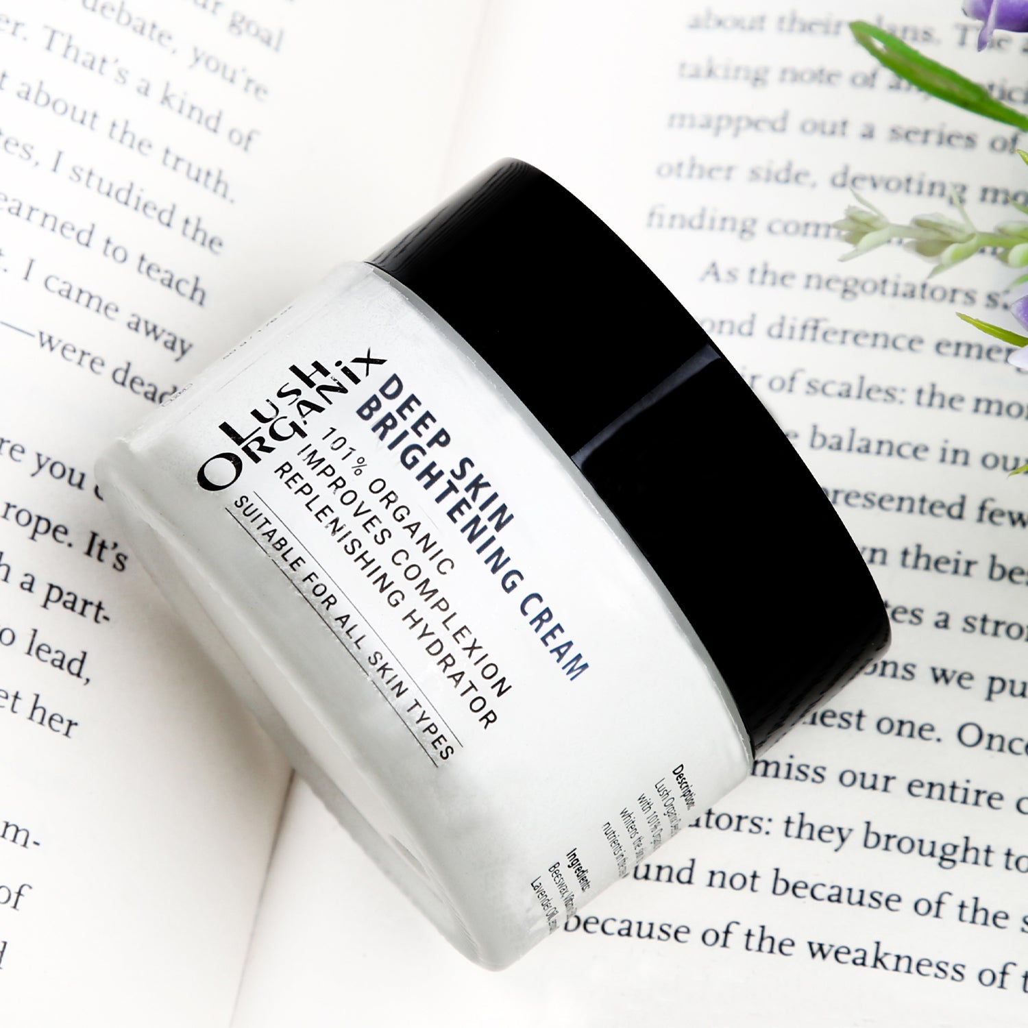 Lush Organix Deep Skin Brightening Cream