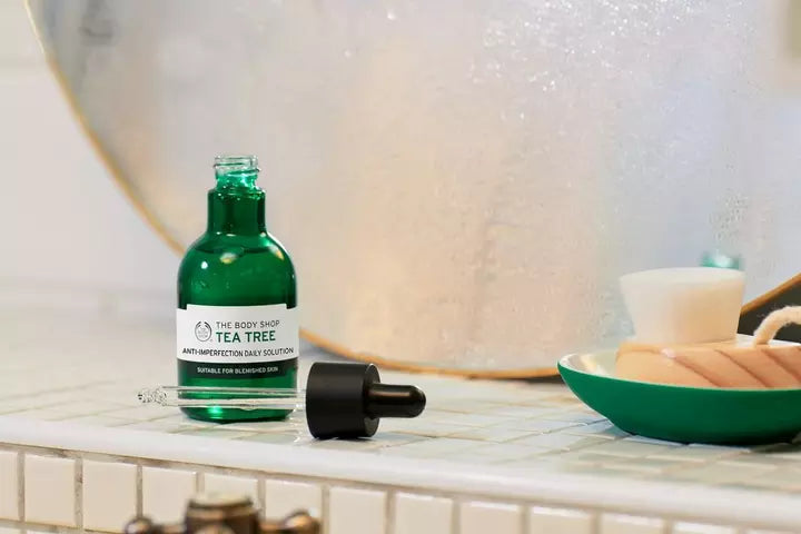 The Body Shop Tea Tree Anti-Imperfection Daily Solution